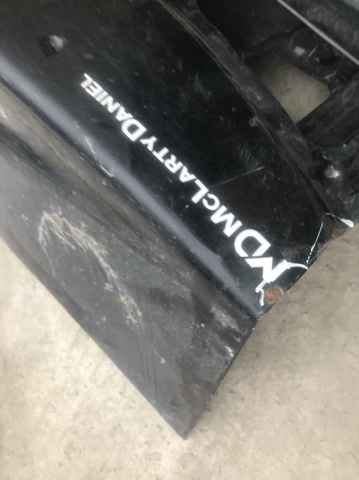 Klapa bagażnika Lexus IS E2