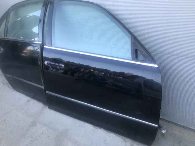 Drzwi tylne prawe Lexus LS UCF30