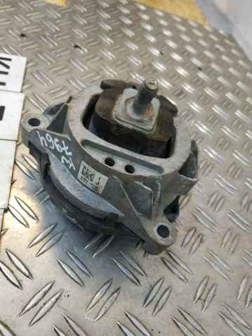 6856184 BMW