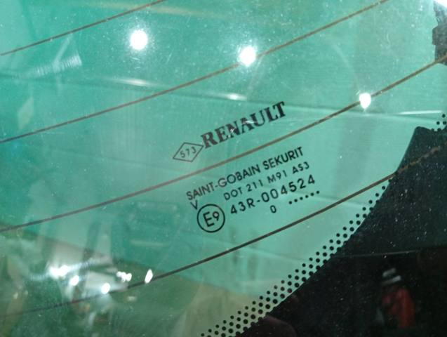 Szyba przednia Renault Megane 3 KZ0, KZ1