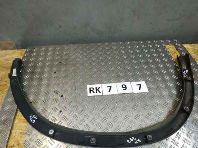 Poszerzenie (nakładka) reperaturki tylnego błotnika prawy 7400670 BMW