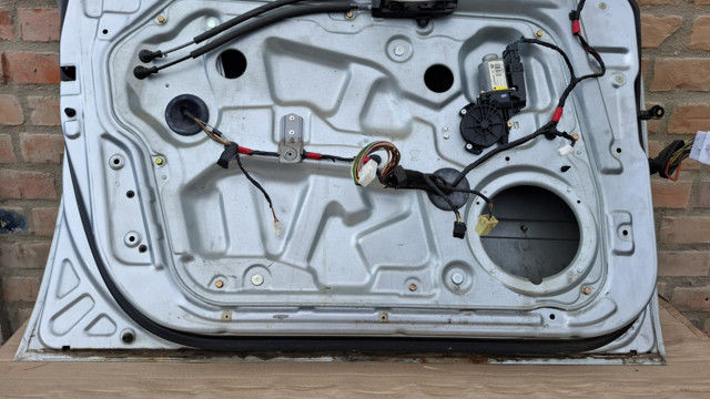 Drzwi przednie lewe Hyundai Sonata 5 NF