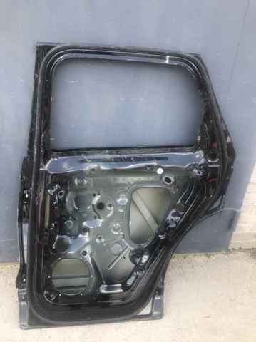 760833052B VAG