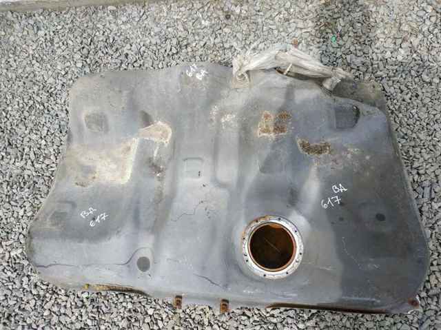 Zbiornik paliwa Toyota Camry 4 V20