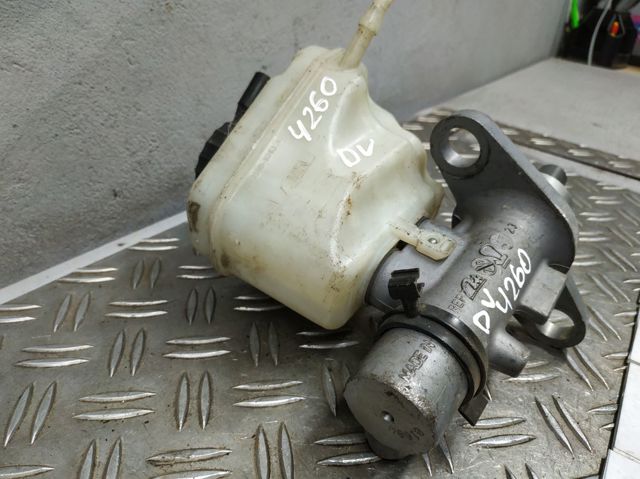 Główny cylinder hamulców 7L8611019F VAG
