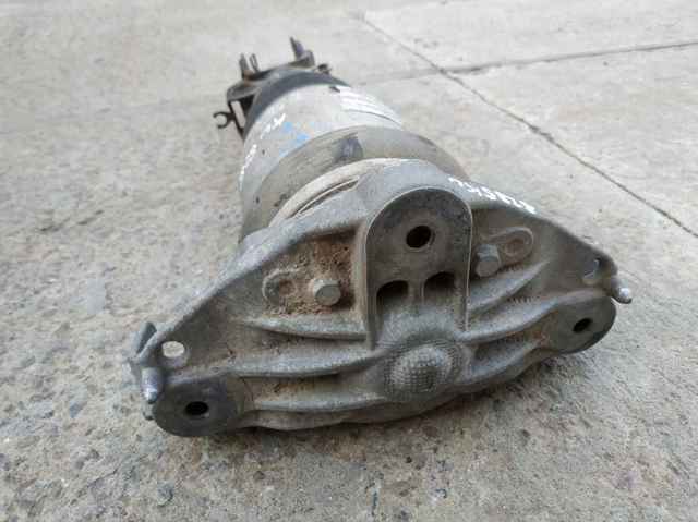 7L8616040 VAG