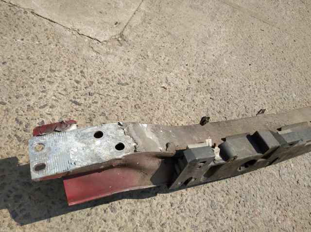 Wzmocnienie zderzaka tylnego Renault Espace 4 JK0