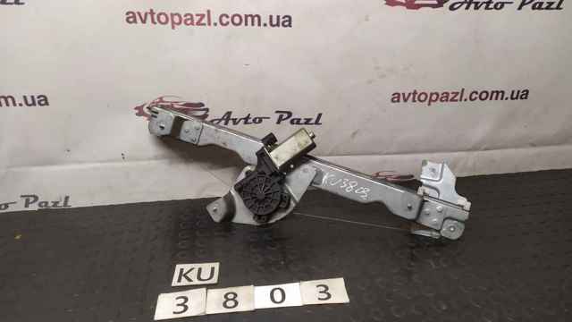 Mechanizm podnoszenia szyby drzwi przednich lewych 82007338290 RENAULT