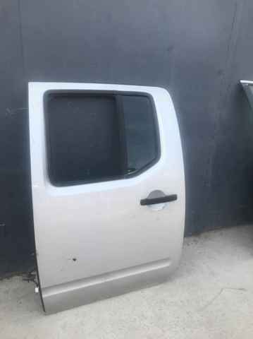  Nissan Navara  (D40)