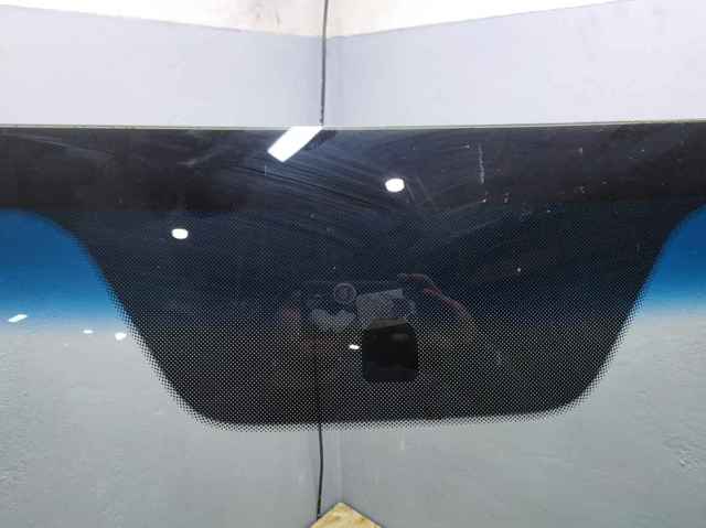 Szyba przednia KIA Sorento 2 XM