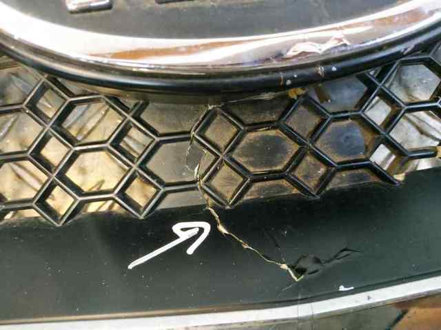 Atrapa chłodnicy 863503E010 HYUNDAI