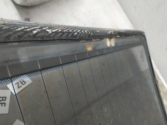 Szyba tylna Hyundai Sonata 5 NF