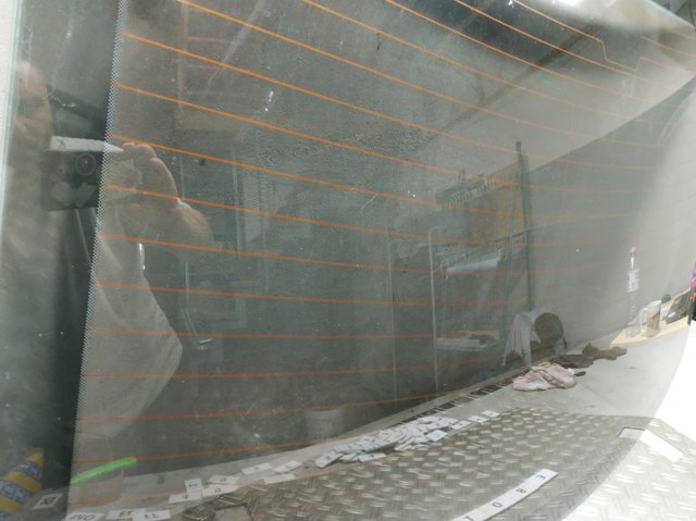 Szyba tylna Hyundai Sonata 5 NF