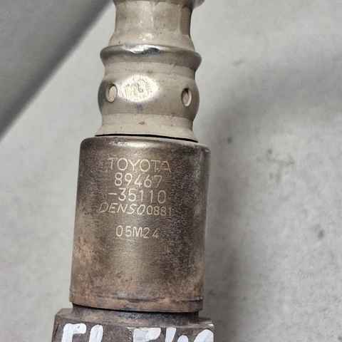 8946735110 Toyota