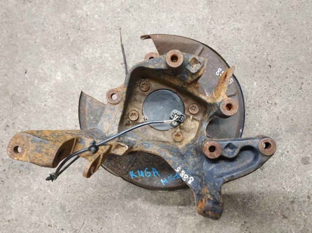 Piasta przednia Ford Kuga 1 CBV