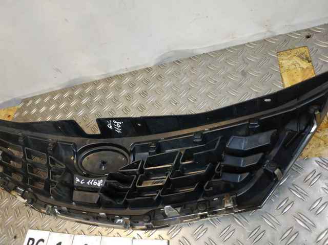 Atrapa chłodnicy Subaru Impreza 3 GH