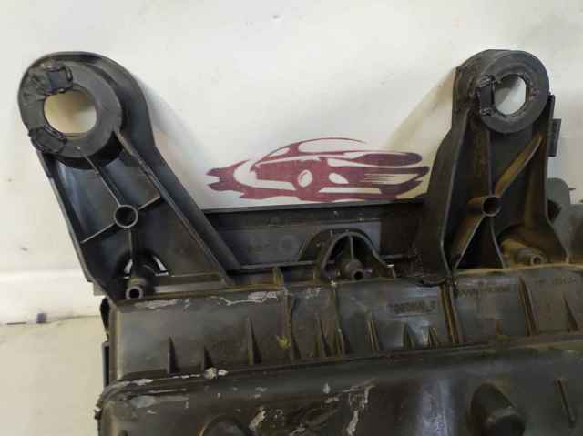 Obudowa filtra powietrza 9673061080 PEUGEOT