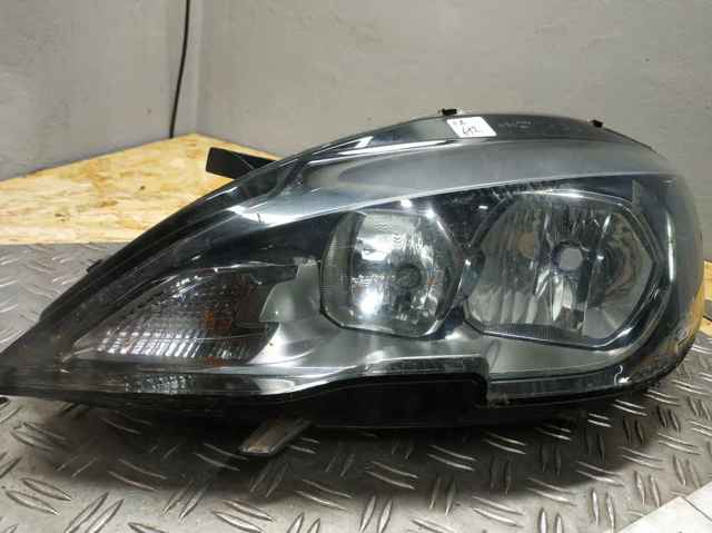 Reflektor lewy 9677523080 PEUGEOT
