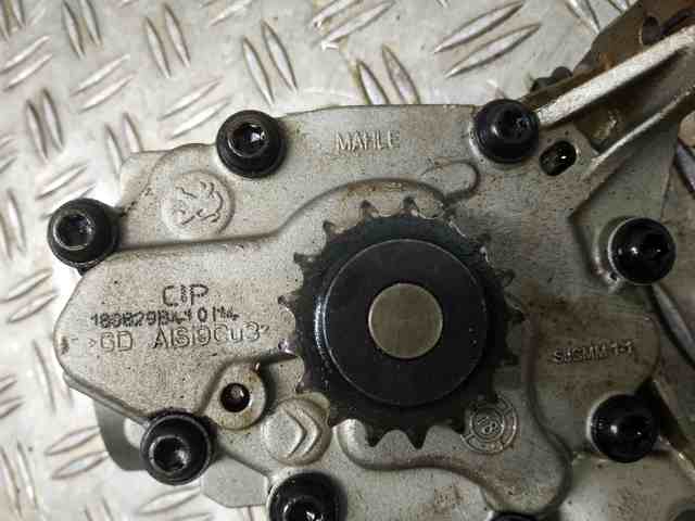 Pompa oleju Opel Corsa P2JO