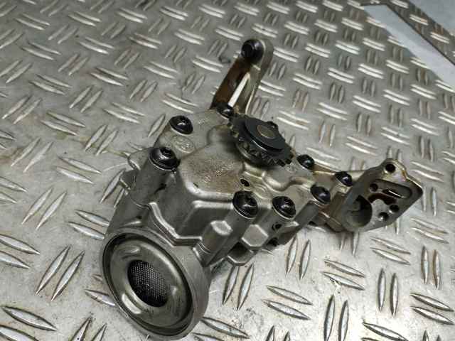 Pompa oleju Opel Corsa P2JO