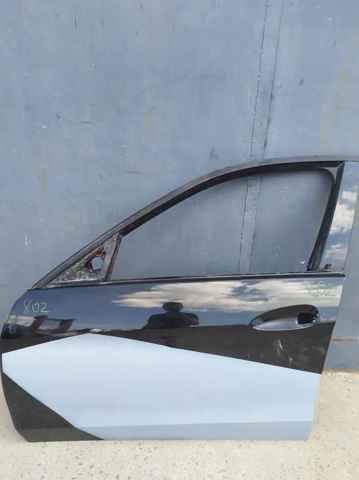 Drzwi przednie lewe A2127200105 MERCEDES