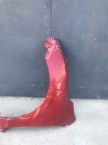 Błotnik przedni lewy Mazda 3 BL