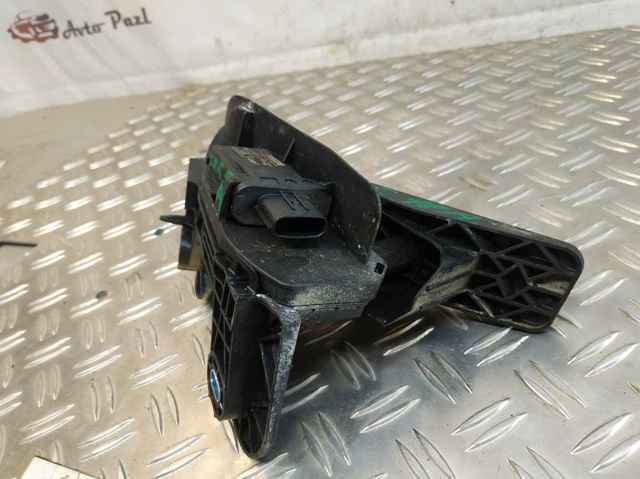 GHK341600F Mazda