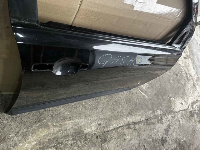 Drzwi przednie prawe H0100JD0M0 NISSAN