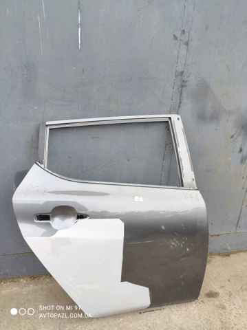 Drzwi tylne prawe Nissan LEAF 1 ZE0U