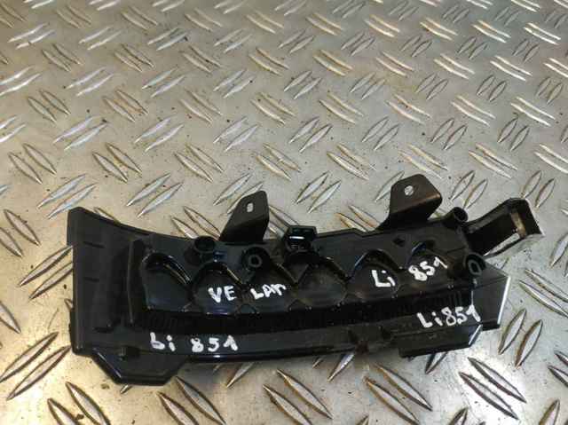 LR048352 Land Rover