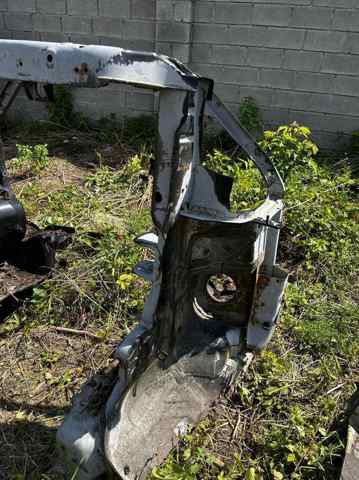 Osłona chłodnicy kompletna (panel mocowania reflektorów) Mitsubishi Outlander 1 CU