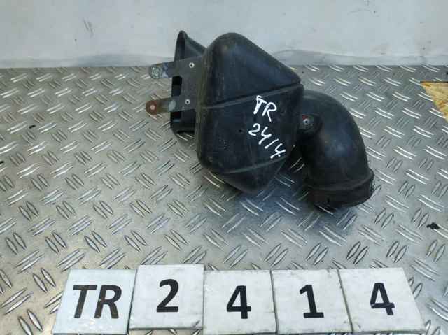 Wlot powietrza do filtra powietrza Mitsubishi Pajero K90