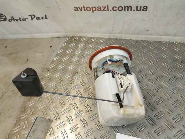 Moduł pompy paliwowej z czujnikiem poziomu paliwa Mazda 6 GJ, GL