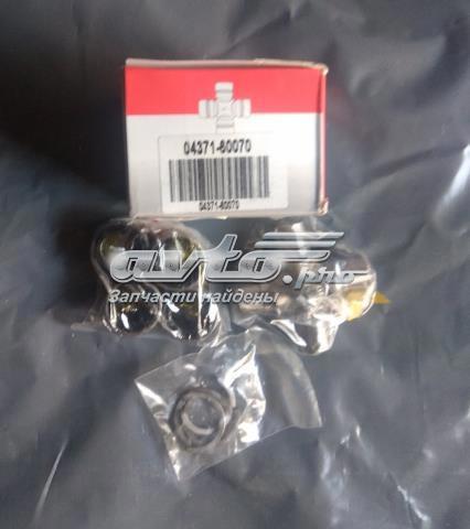 Krzyżak wału Cardana tylnego ST0437130020 SAT