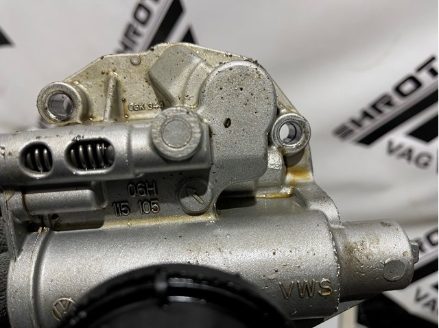 Pompa oleju Volkswagen Golf 8 CD1, DA1