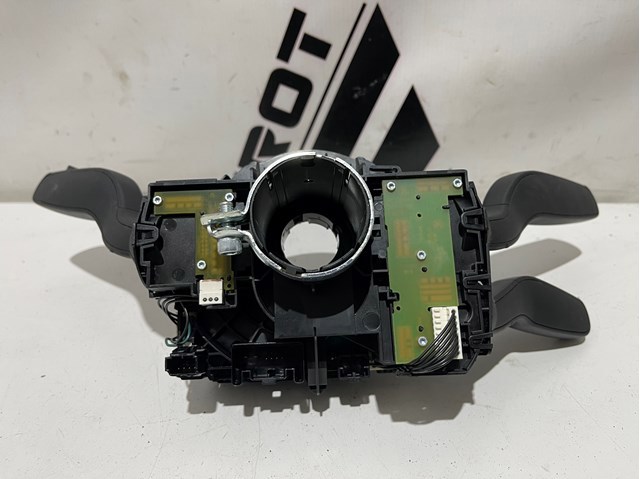 Przełącznik zespolony, w komplecie Audi A7 4GA, 4GF