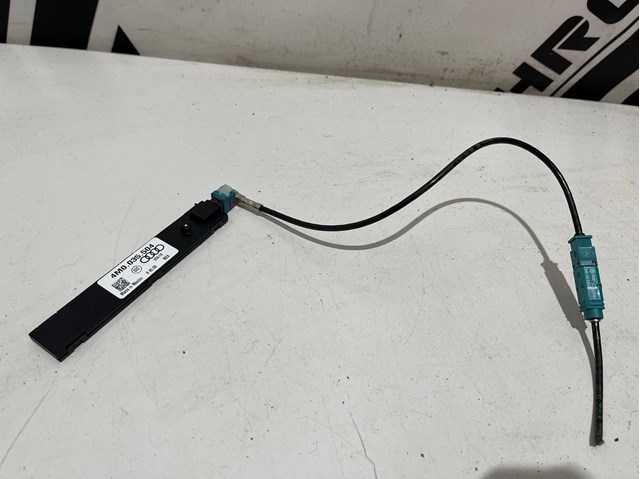 4M0035504 VAG