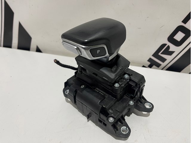 Mechanizm zmiany biegów (cięgno) 4M1713041E VAG