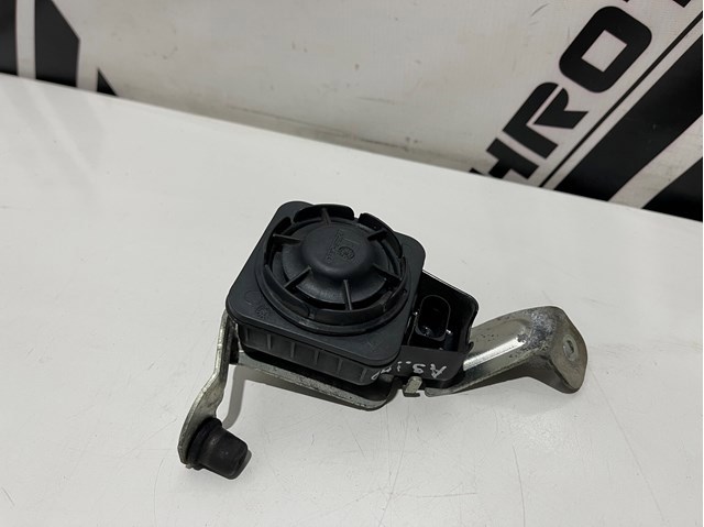 5Q0951605A VAG