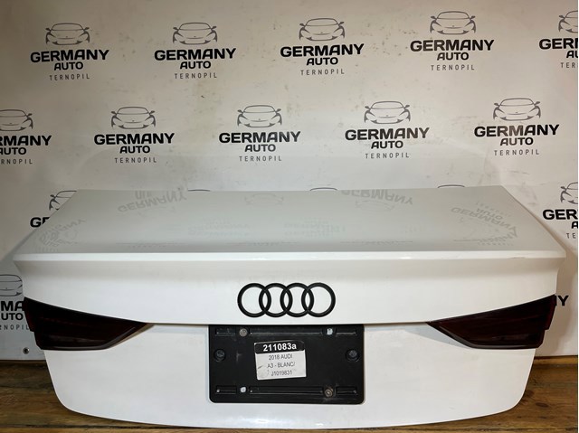 Klapa bagażnika Audi A3 8VS, 8VM