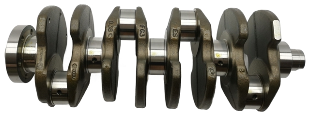 Wał korbowy silnika Audi 80 8C2