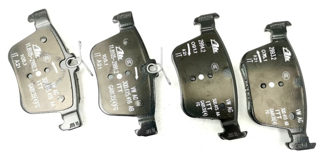 Okładziny (klocki) do hamulców tarczowych tylne 3Q0698451J VAG