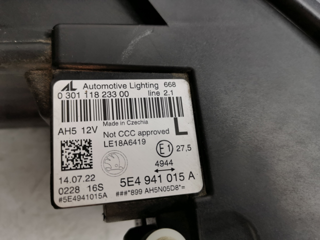 Reflektor lewy Skoda Octavia NX3, NN3, PV3