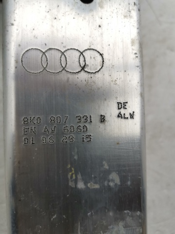 Wzmocnienie zderzaka tylnego 8T0807313 VAG