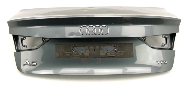 Klapa bagażnika Audi A3 8VS, 8VM