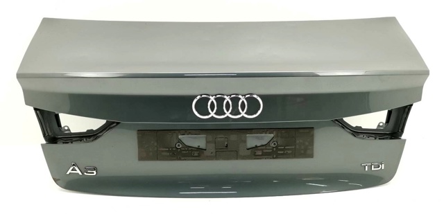 Klapa bagażnika Audi A3 8VS, 8VM