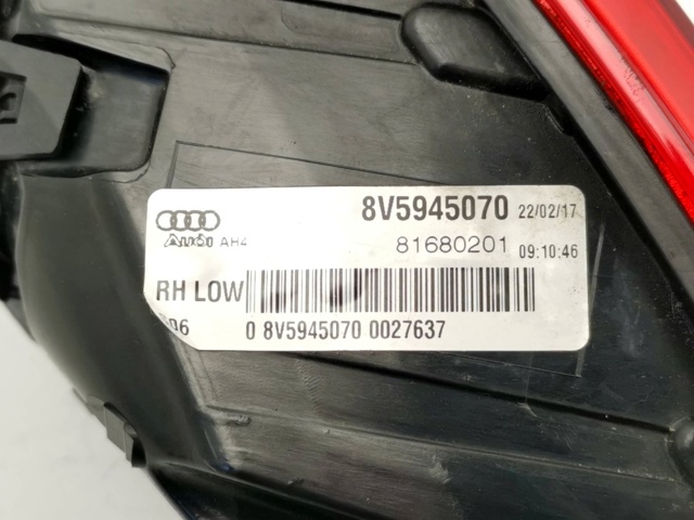 Lampa zespolona tylna prawa Audi A3 8VS, 8VM