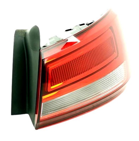 Lampa zespolona tylna prawa Audi A3 8VS, 8VM