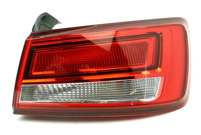 Lampa zespolona tylna prawa Audi A3 8VS, 8VM
