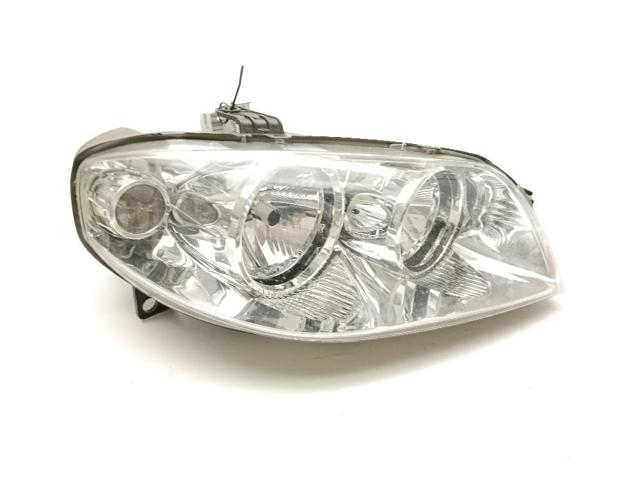 Reflektor prawy 0000046849354 FIAT